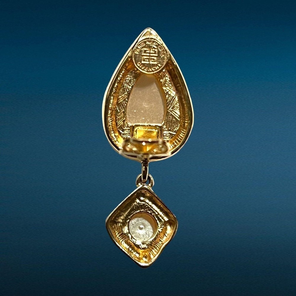 Givenchy Earrings Faux Pearl With Dangle Gold Tone Setting Clip On Vintage - Picture 5 of 6